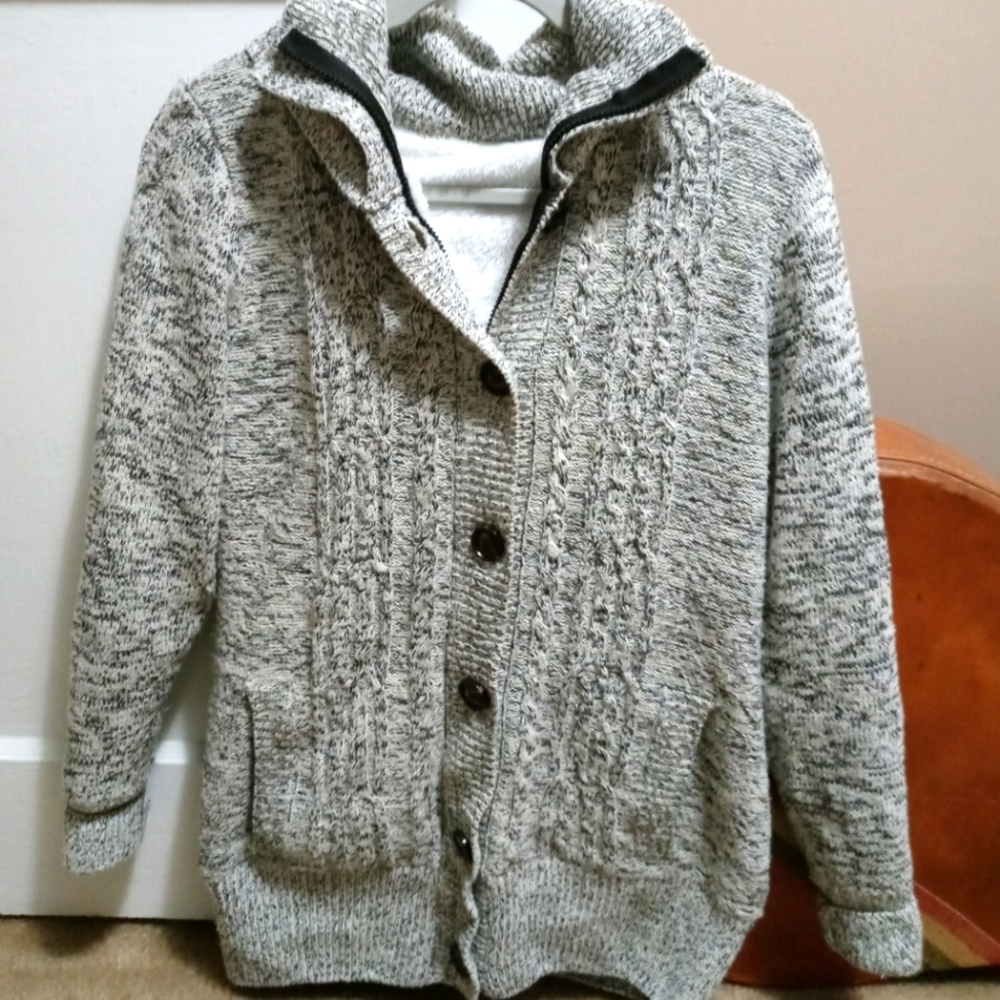 ✨ Oversized Sherpa-Lined Hooded Hygge Jacket